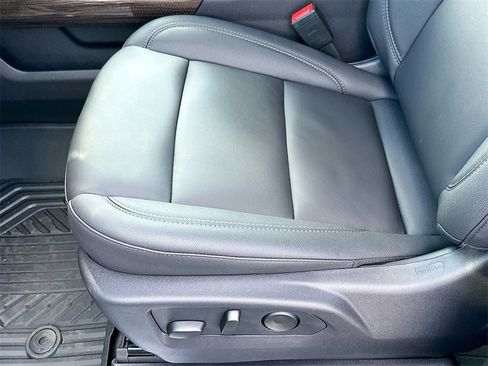 New 2025 Chevrolet Silverado 1500 LT Trail Boss w/ Convenience Package II image 14