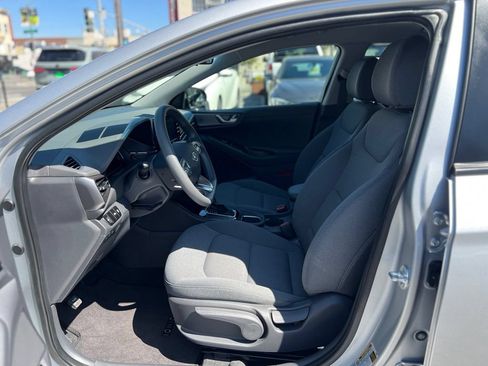 Used 2020 Hyundai Ioniq Blue FWD image 12