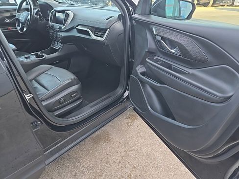 Used 2021 GMC Terrain SLT image 66