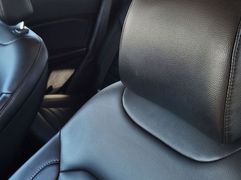 Used 2024 Ford Edge SEL image 16