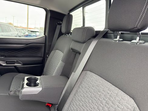 Used 2025 Ford Ranger XLT image 40