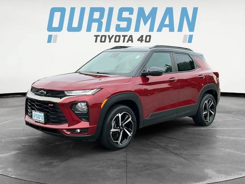Used 2022 Chevrolet TrailBlazer RS w/ Sun and Liftgate Package AWD/4WD image 3