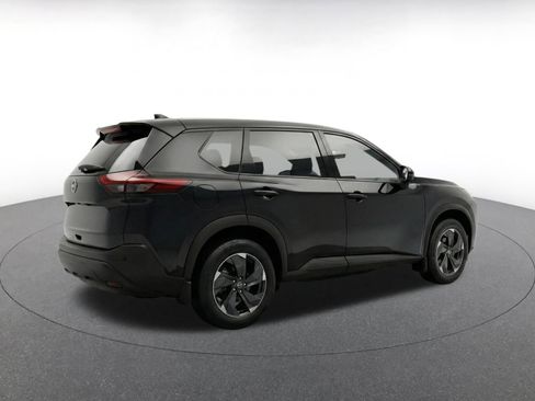 Used 2025 Nissan Rogue SV AWD/4WD image 11