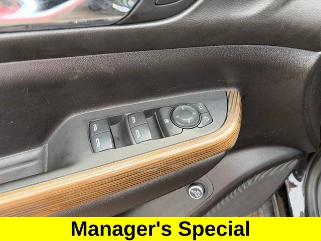 Used 2023 GMC Acadia SLE w/ Infotainment Package AWD/4WD image 14