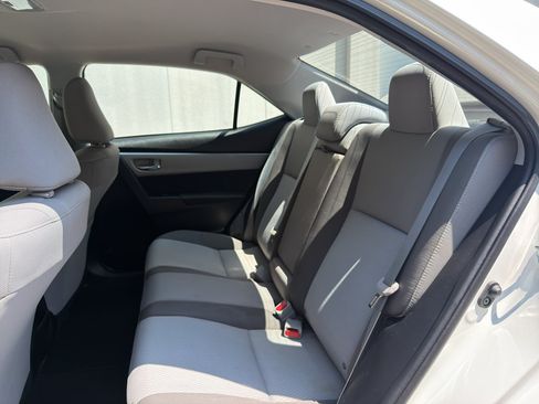 Used 2019 Toyota Corolla LE FWD image 14