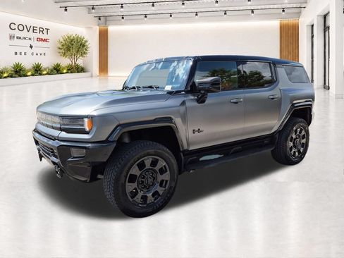 Used 2026 GMC Hummer EV 3X w/ Carbon Fiber Edition Package AWD/4WD image 4
