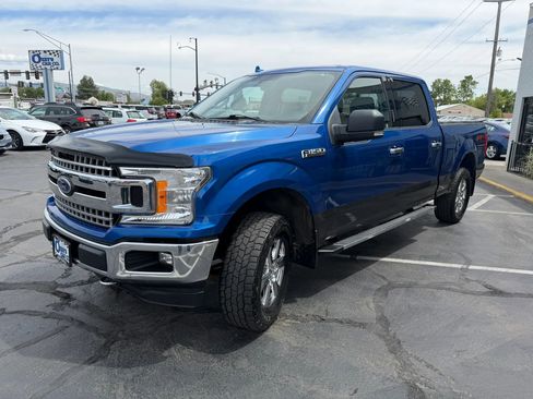 Used 2018 Ford F150 XLT w/ Equipment Group 302A Luxury AWD/4WD image 3