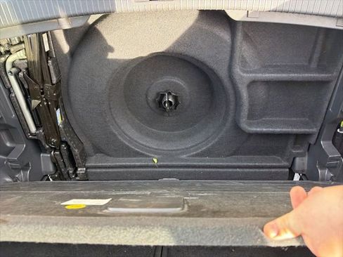 Used 2019 Volkswagen Atlas SE image 12