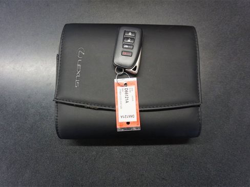 Used 2018 Lexus IS 300 300 image 18