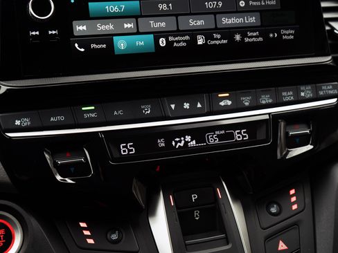 Certified 2025 Honda Odyssey EX-L image 32