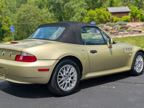 Used 2001 BMW Z3 2.5i RWD image 9