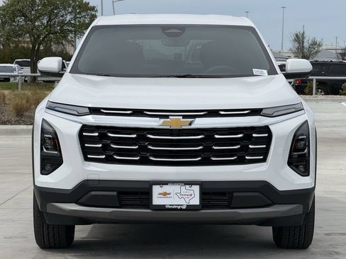 New 2026 Chevrolet Equinox LT w/ Safety and Technology Package image 7