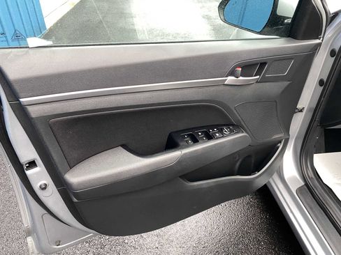 Used 2020 Hyundai Elantra Value Edition w/ Cargo Package (C1) image 26