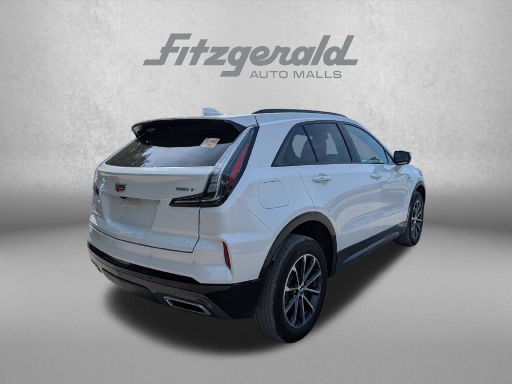 Used 2024 Cadillac XT4 Sport AWD/4WD image 7