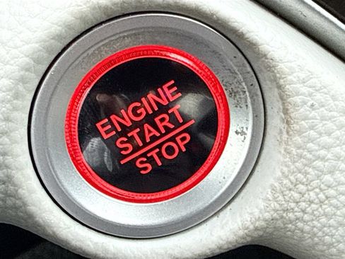 Used 2018 Honda Accord EX image 35