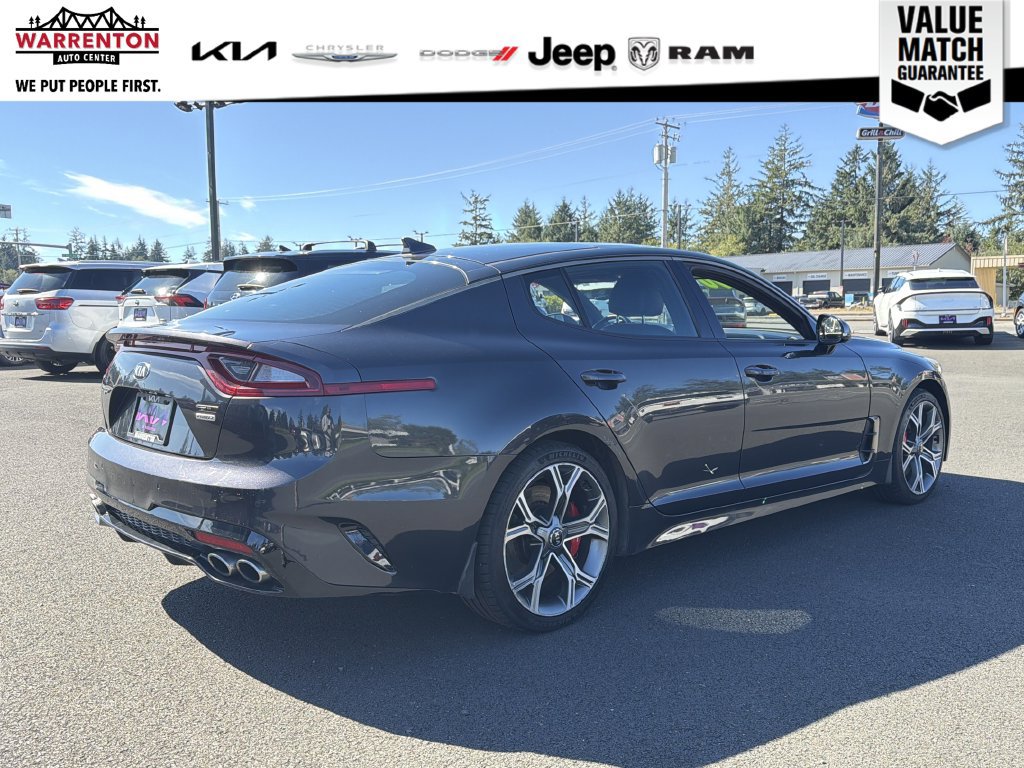 Used 2019 Kia Stinger GT2 AWD/4WD image 9