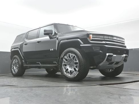 Used 2025 GMC Hummer EV 3X AWD/4WD image 30