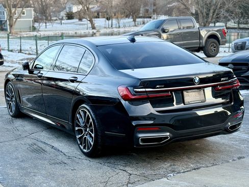 Used 2020 BMW 750i xDrive w/ Executive Package AWD/4WD image 8
