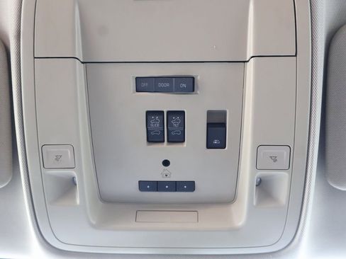 Used 2015 Chevrolet Silverado 2500 LTZ image 29