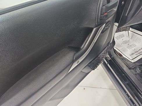 Used 2014 Jeep Wrangler Unlimited Rubicon w/ Connectivity Group image 12