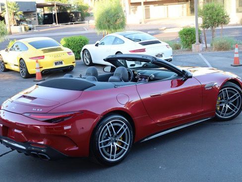 Used 2022 Mercedes-Benz SL 63 AMG 4MATIC image 19