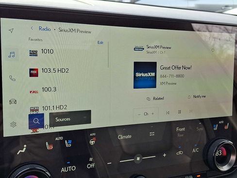 Used 2024 Lexus RX 350 AWD image 12