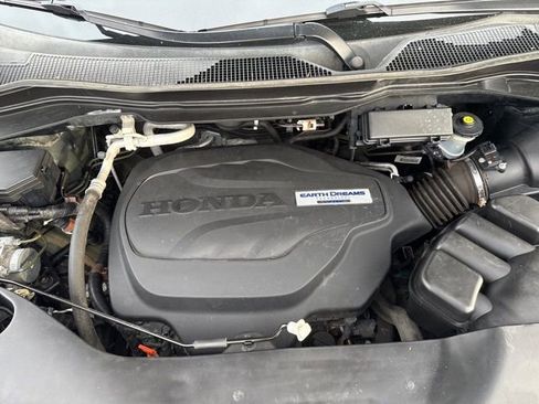 Used 2019 Honda Pilot EX image 12