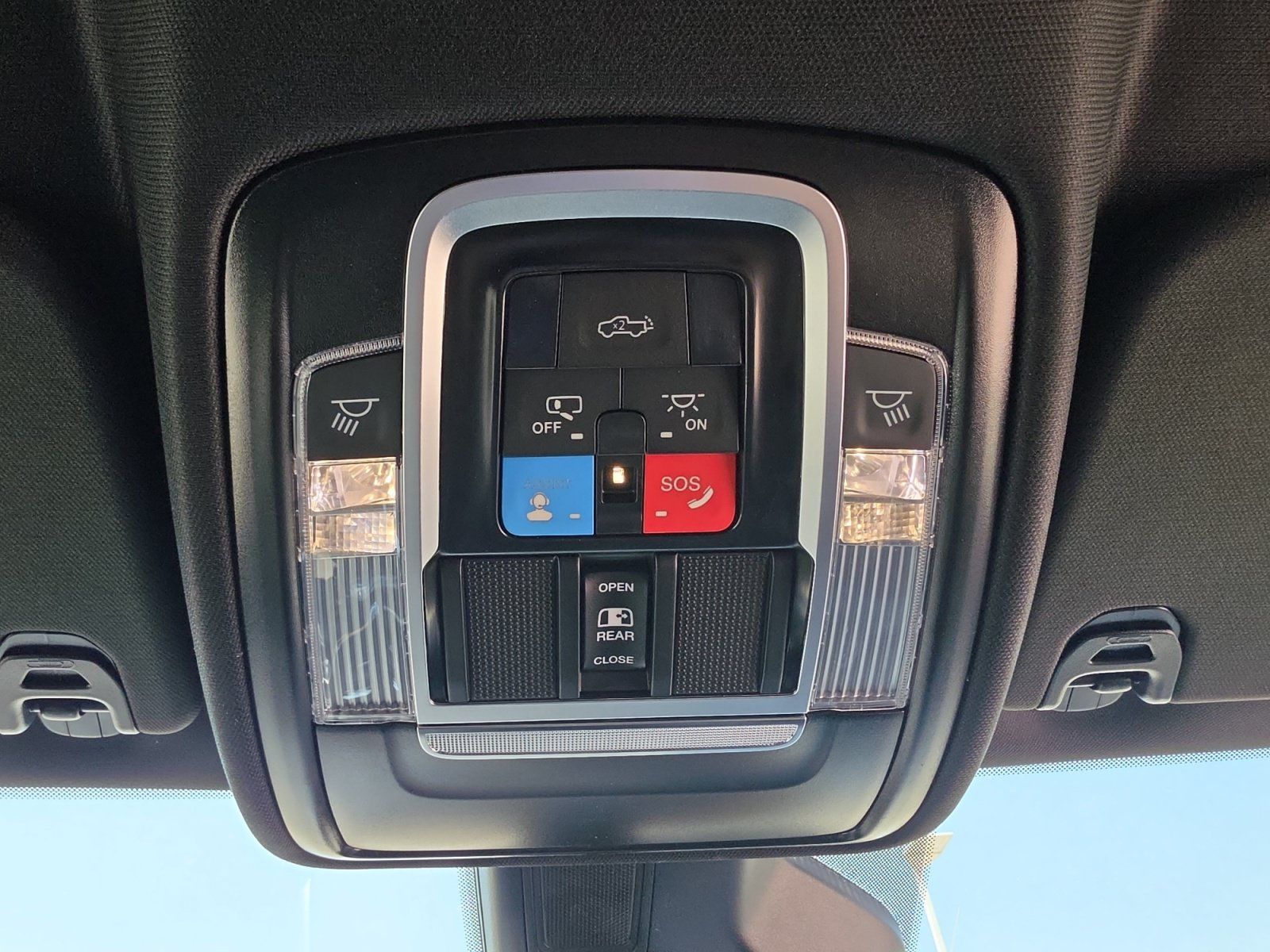 New 2026 RAM 1500 Laramie w/ Night Edition AWD/4WD image 30