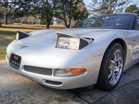 Used 2003 Chevrolet Corvette Z06 w/ Memory Package, 3 Drivers image 36