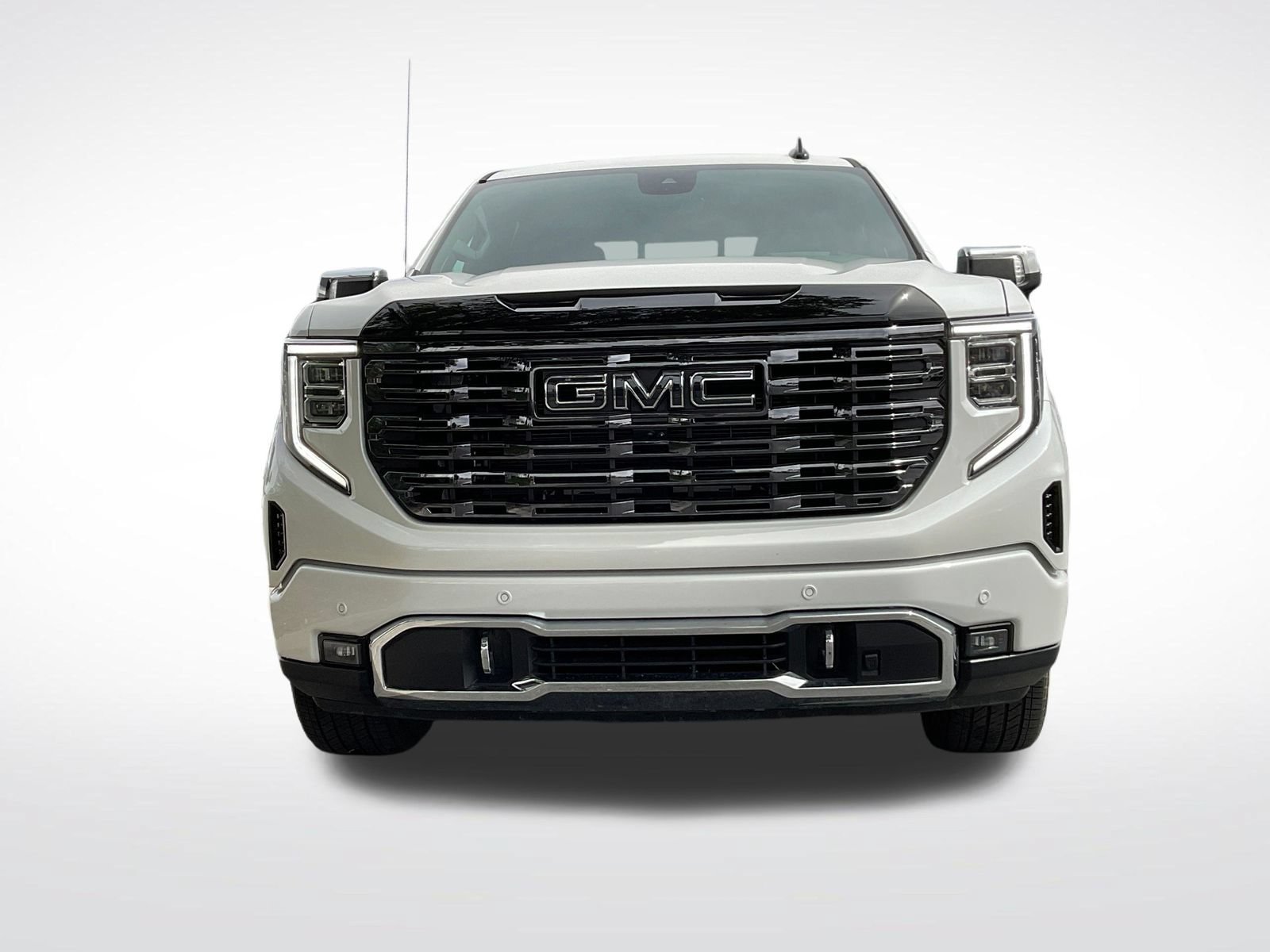 Used 2025 GMC Sierra 1500 Denali Ultimate AWD/4WD image 8