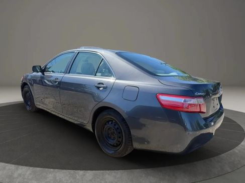 Used 2009 Toyota Camry SE FWD image 7