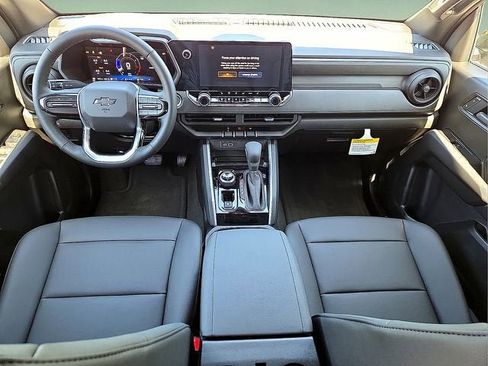 New 2026 Chevrolet Colorado Trail Boss AWD/4WD image 14