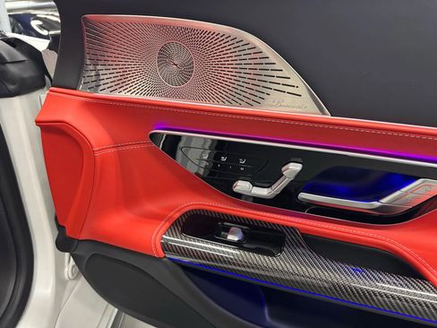 Used 2022 Mercedes-Benz SL 63 AMG 4MATIC image 35