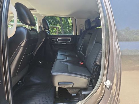 Used 2016 RAM 2500 Laramie AWD/4WD image 32