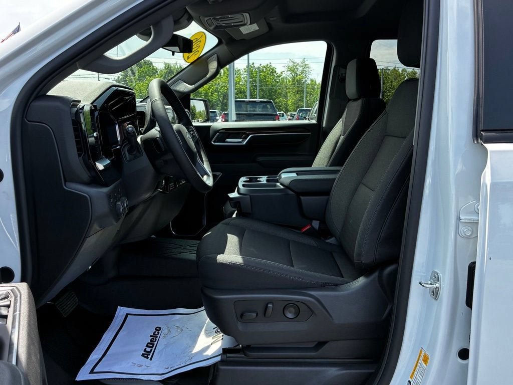 New 2026 Chevrolet Silverado 1500 RST w/ RST Select Package AWD/4WD image 4