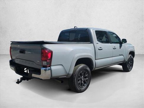 Used 2020 Toyota Tacoma SR5 image 5