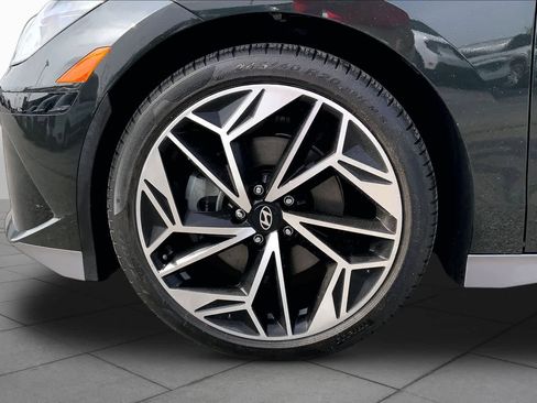 Used 2023 Hyundai Ioniq 6 SEL w/ Cargo Package RWD image 9