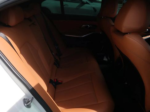 Used 2022 BMW M340i RWD image 22
