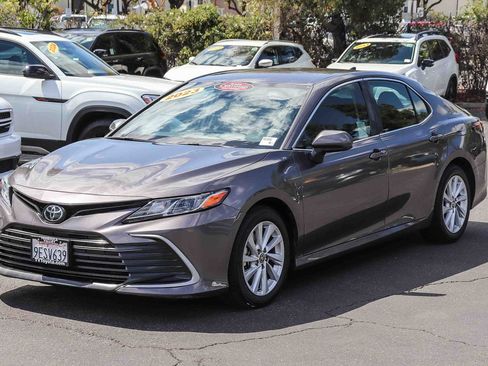 Certified 2023 Toyota Camry LE FWD image 3