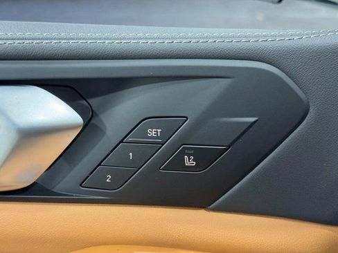 New 2026 BMW X5 xDrive50e w/ M Sport Package image 24