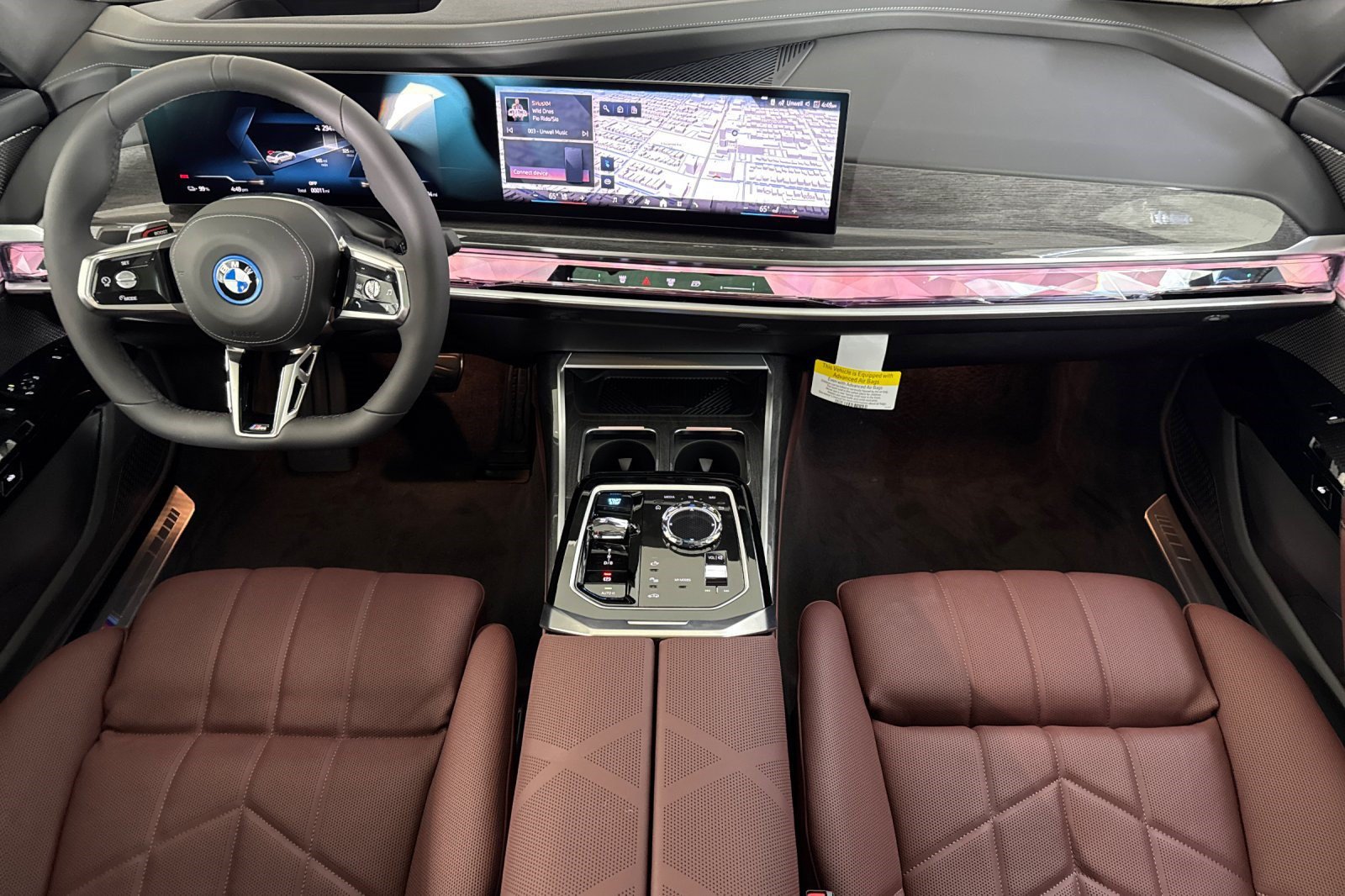 Used 2026 BMW i7 xDrive60 w/ M Sport Package RWD image 15
