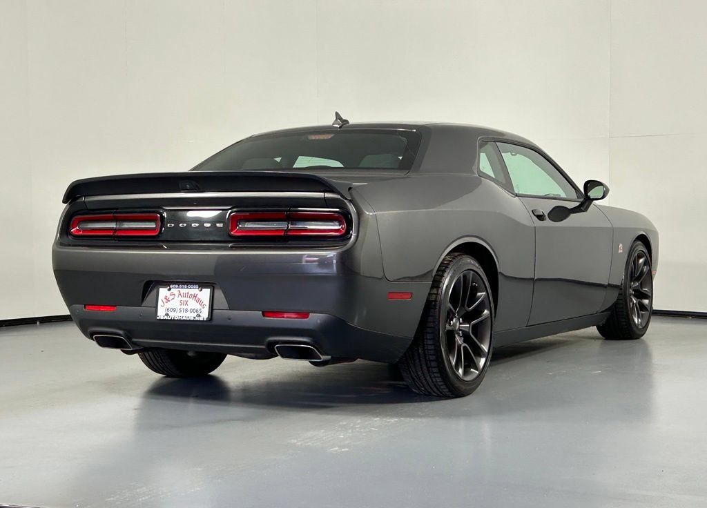 Used 2021 Dodge Challenger R/T Scat Pack RWD image 7