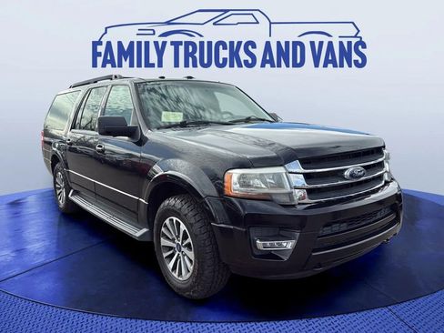 Used 2017 Ford Expedition EL XLT image 7