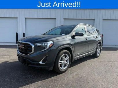 Used 2021 GMC Terrain SLE w/ Driver Convenience Package