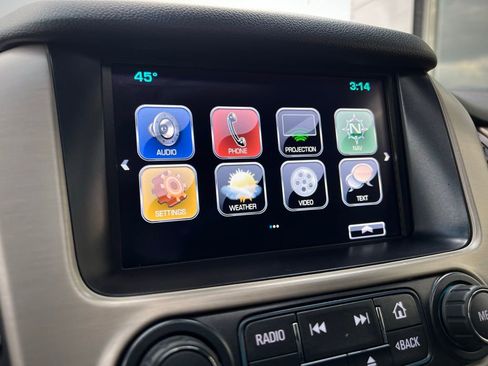 Used 2019 GMC Yukon XL Denali w/ Denali Ultimate Package image 60