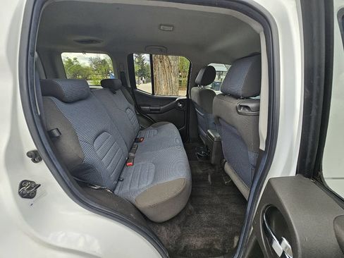 Used 2005 Nissan Xterra Off-Road AWD/4WD image 33