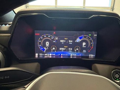 Used 2025 Chevrolet Colorado ZR2 AWD/4WD image 31