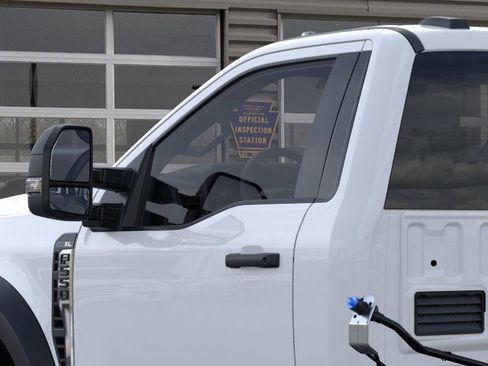 New 2026 Ford F550 4x4 Regular Cab Super Duty image 20