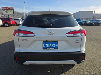 Used 2024 Toyota Corolla Cross LE