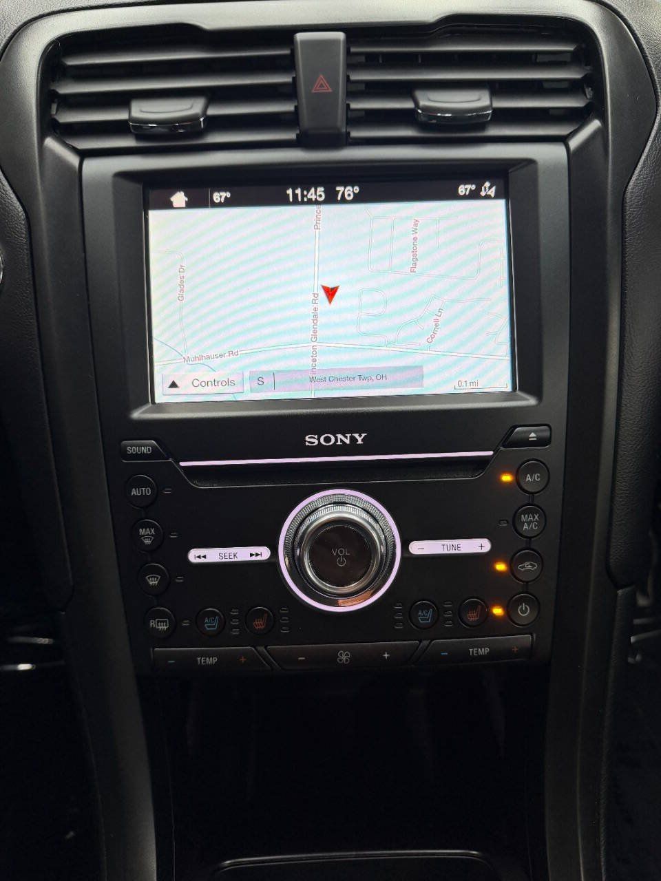 Used 2019 Ford Fusion Titanium AWD/4WD image 27